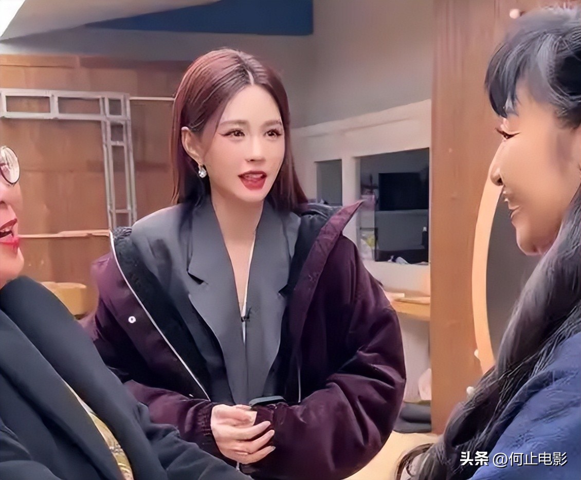 保姆住别墅的故事_看别墅保姆故事_