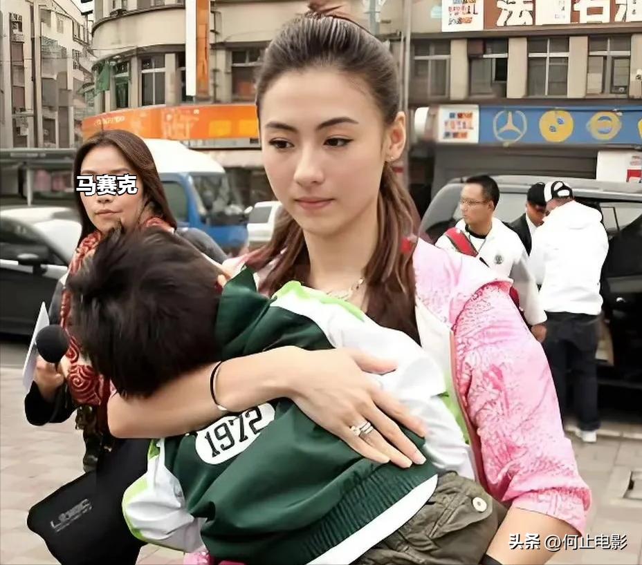 _谢霆锋原谅张柏芝采访_谢霆锋和柏芝会复合吗