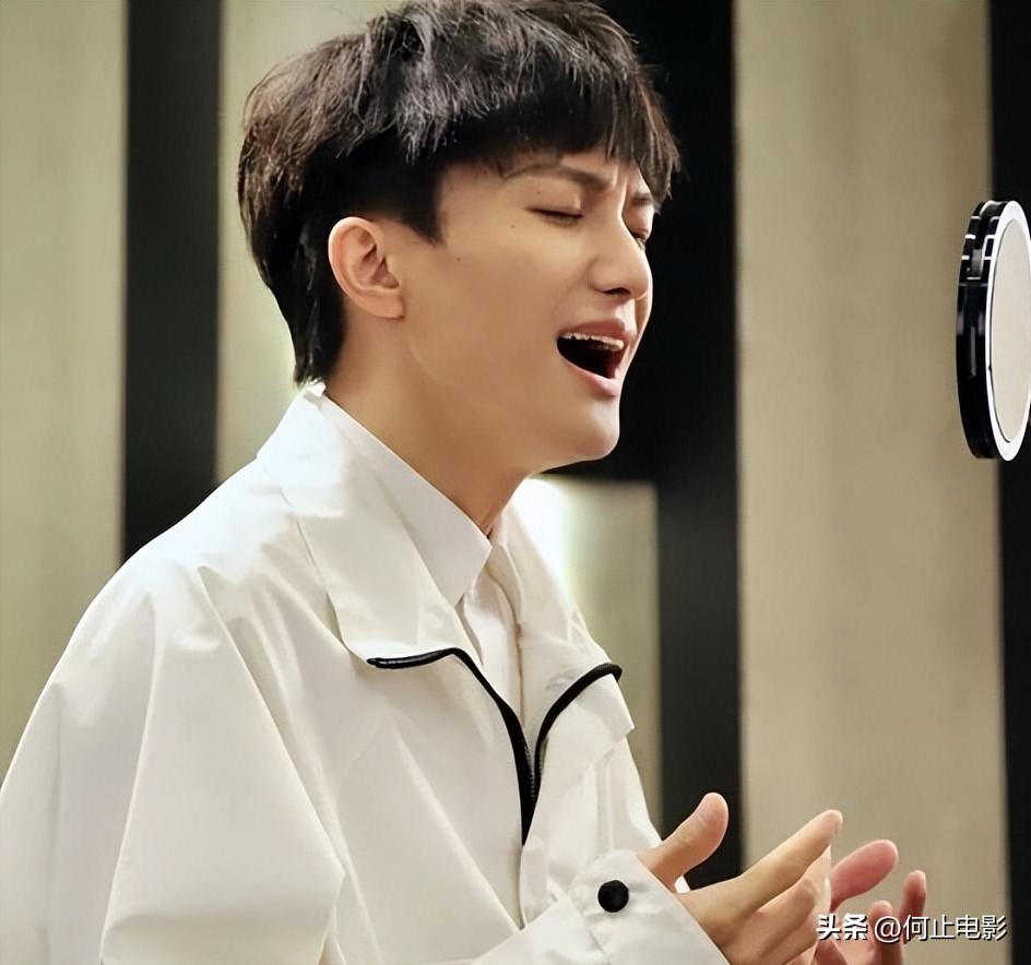 _韩红点评大衣哥视频_韩红刘德华大衣哥是哪一期