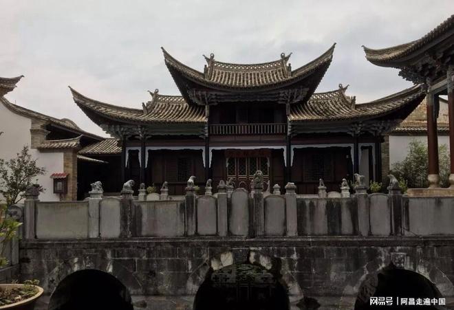 _云南小镇四合院出售信息_云南四合院