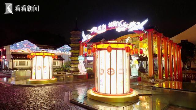 来上海逛灯会，把“龙马精神”带回家！