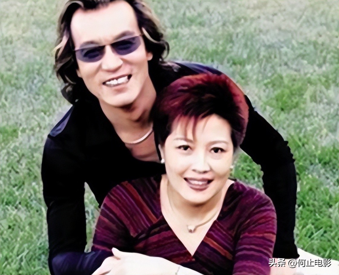 春晚导演赵安_春晚导演哈文2012赵本山_