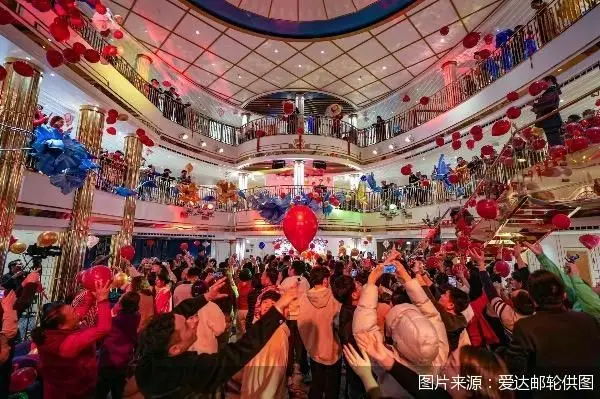 _爱达邮轮旗下船队_爱达邮轮介绍