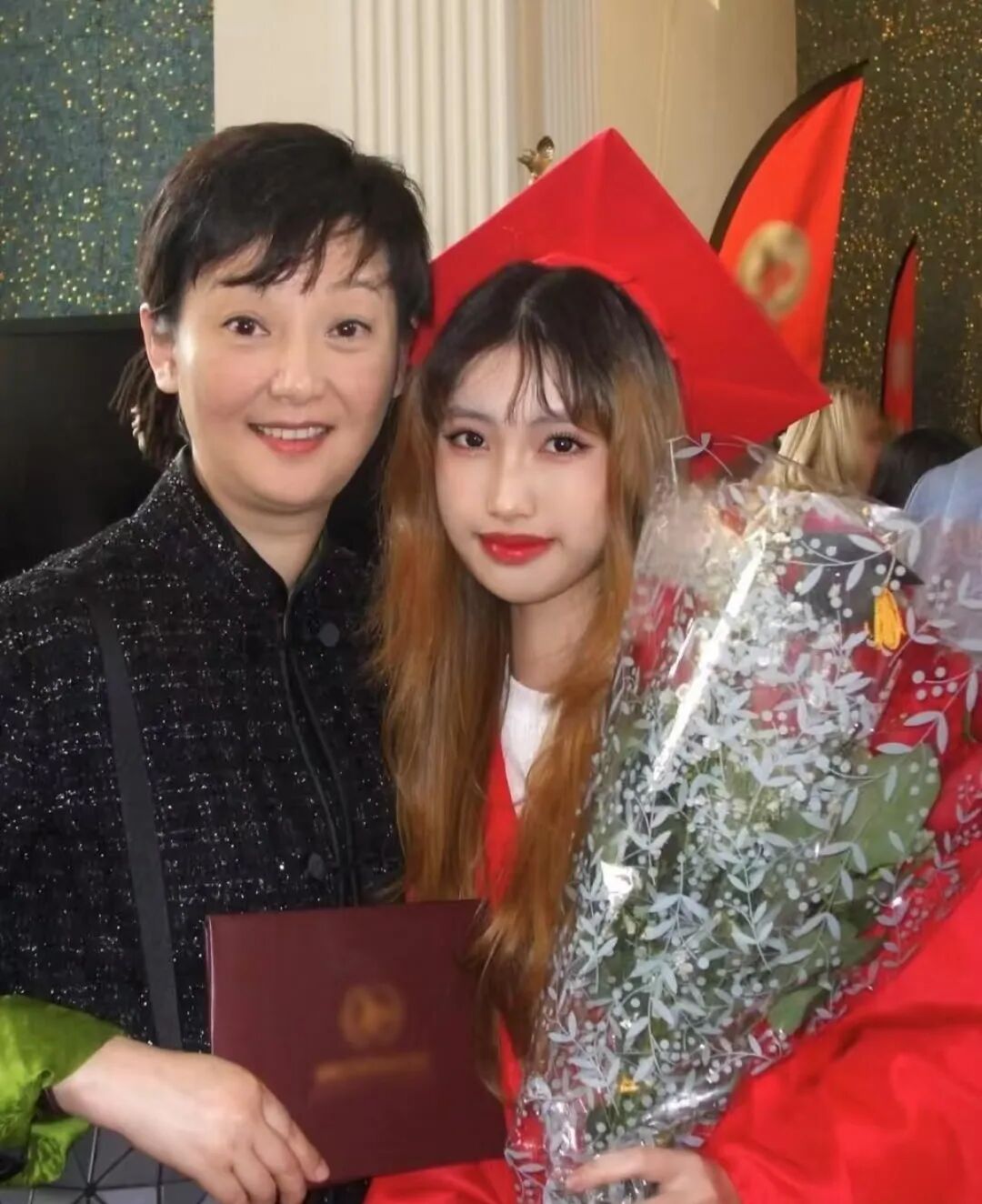 冯小刚徐帆_徐帆说冯小刚找女人_