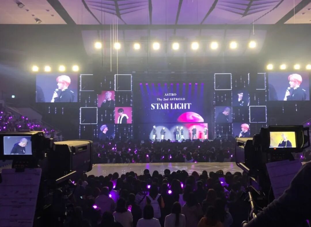 徐帆说冯小刚找女人__冯小刚徐帆