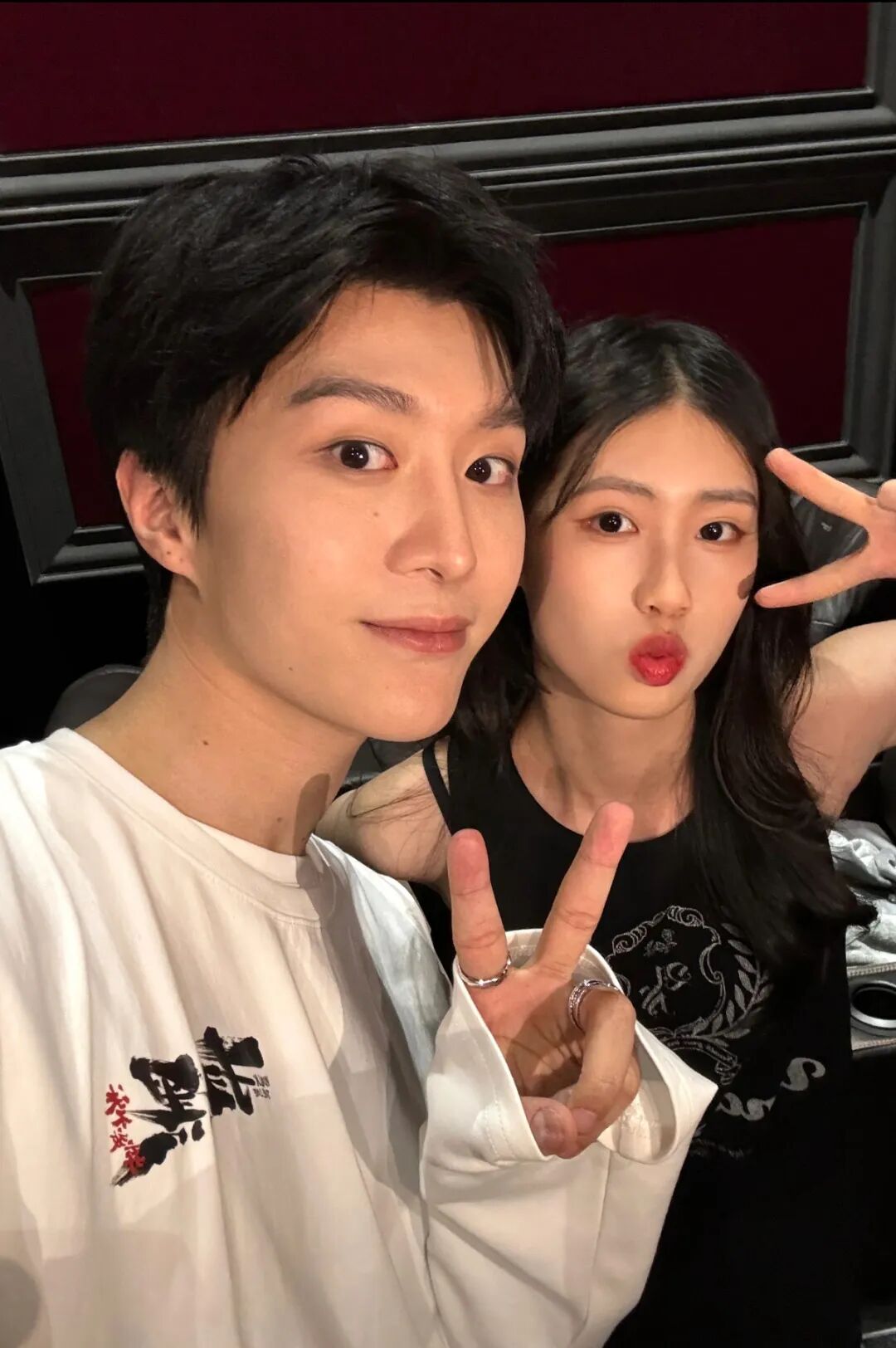 徐帆说冯小刚找女人_冯小刚徐帆_