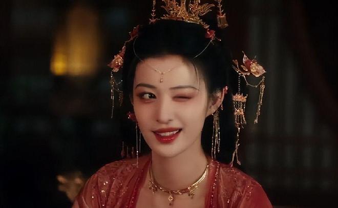 《成何体统》热度第1，力压《生命树》，观众却弃剧一片理由一致__《成何体统》热度第1，力压《生命树》，观众却弃剧一片理由一致