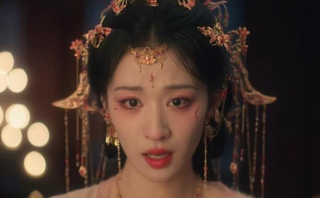 《成何体统》热度第1，力压《生命树》，观众却弃剧一片理由一致__《成何体统》热度第1，力压《生命树》，观众却弃剧一片理由一致