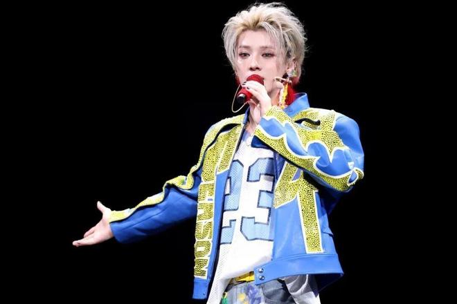 _鹿晗开了几次巡演_鹿晗开演唱会韩国评论