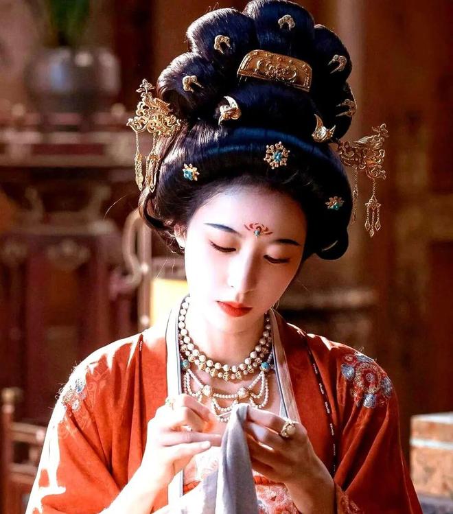 太平楚杏_楚王太平公主之子_