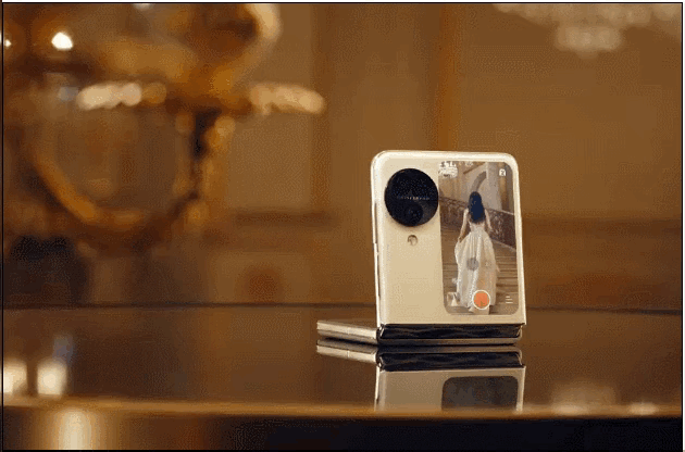 舒淇分体长裙露腰，钟楚曦花裙配羊毛卷，海边度假速速抄作业！__舒淇分体长裙露腰，钟楚曦花裙配羊毛卷，海边度假速速抄作业！