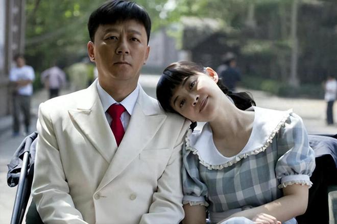 父母爱情：安杰上岛之后，为什么要扔掉一双高跟鞋？答案一目了然