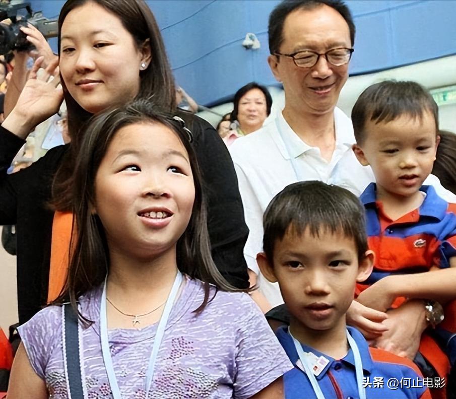 _恩爱24年难抵残酷现实, 伏明霞把梁锦松熬成爹, 不被看好是有原因的_恩爱24年难抵残酷现实, 伏明霞把梁锦松熬成爹, 不被看好是有原因的