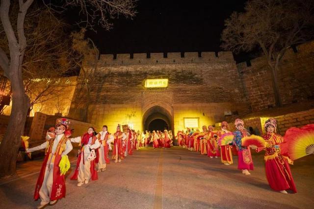 冰雪火焰山图片__延庆冰雪小馆电话