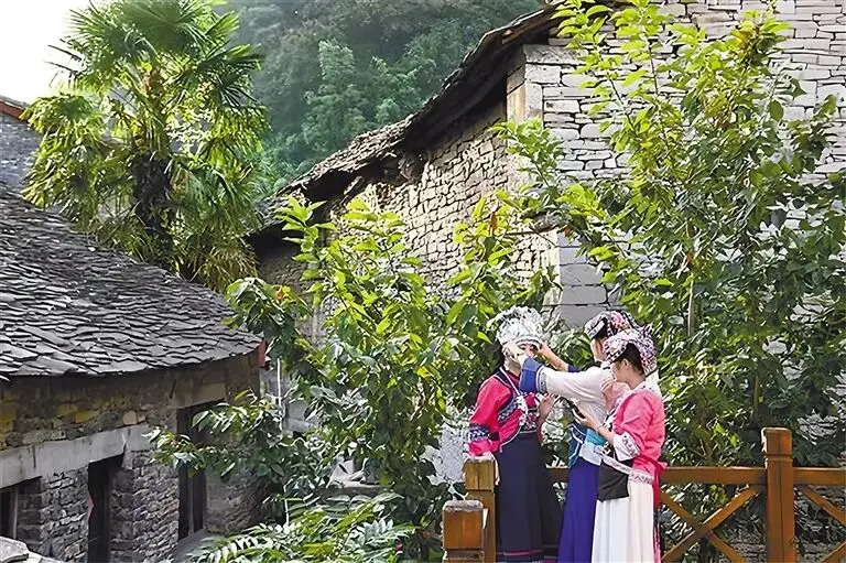 贵州“石头寨”：文旅赋能铺就共富路