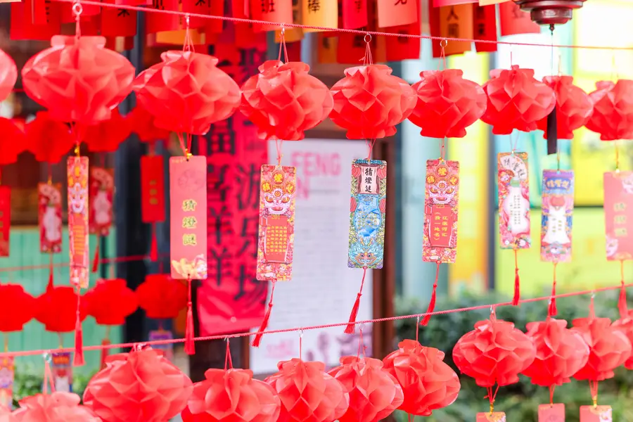 过年在奉贤！新春消费季商圈福利叠加热门线路攻略__过年在奉贤！新春消费季商圈福利叠加热门线路攻略