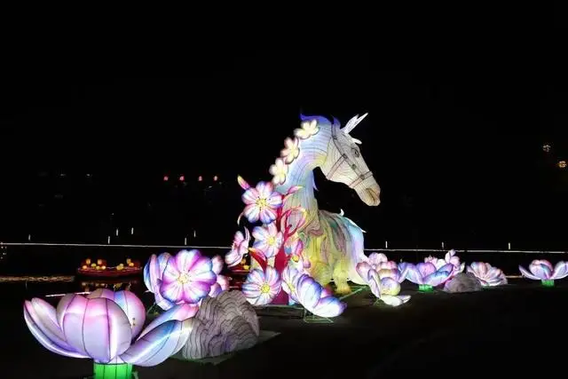 四川新闻采访__花都活力城消费