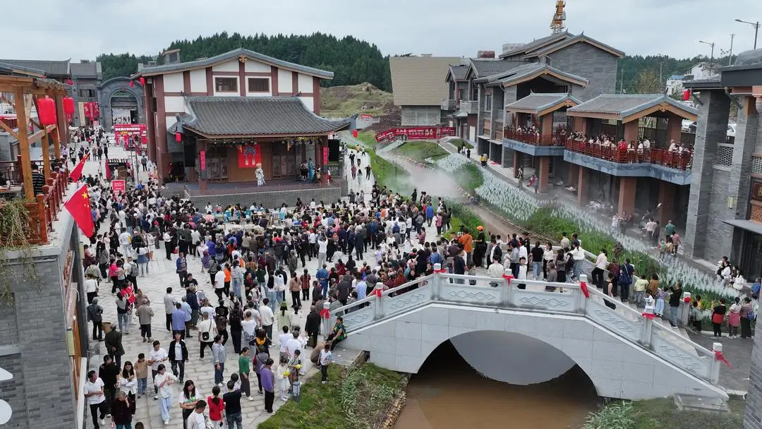 资阳市文旅局局长__资阳市文广旅局党组成员