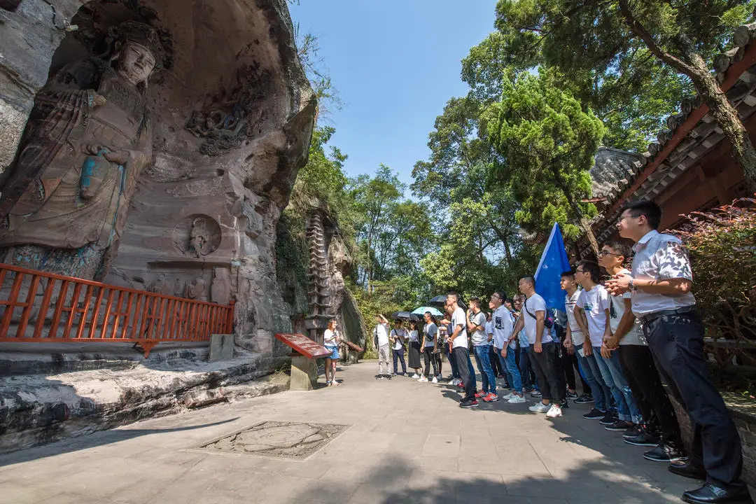 _安岳县文广旅局局长杨雅茜：立足唐宋石窟，打造成渝中部特色鲜明旅游目的地丨马年文旅开新局_安岳县文广旅局局长杨雅茜：立足唐宋石窟，打造成渝中部特色鲜明旅游目的地丨马年文旅开新局