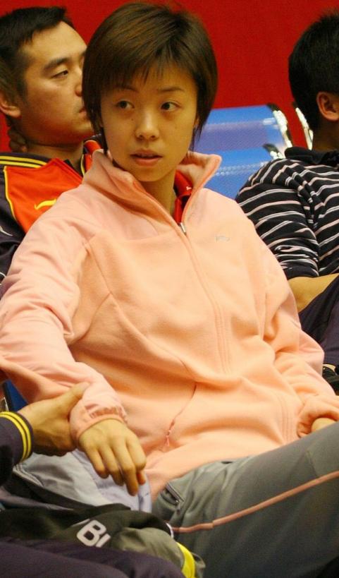 _残废总裁的医妻_残酷恶夫小说