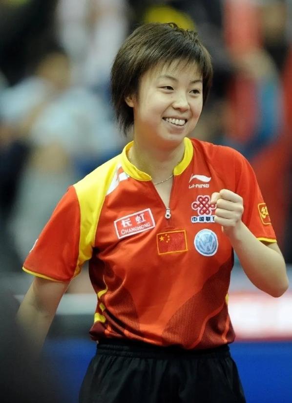 残酷恶夫小说_残废总裁的医妻_