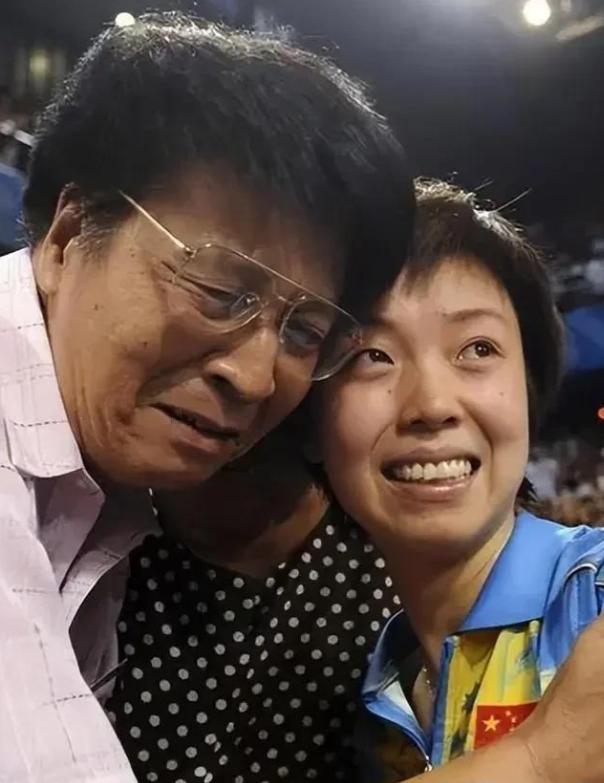 残酷恶夫小说_残废总裁的医妻_