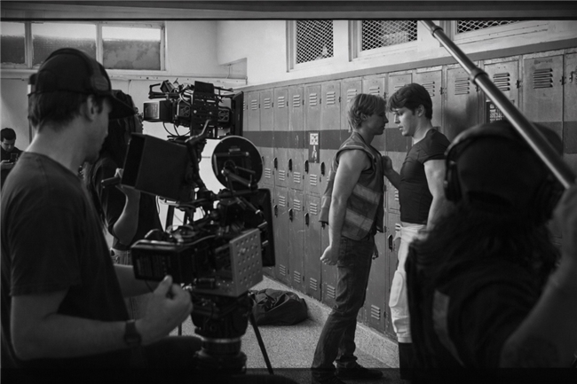 短剧风潮席卷好莱坞 录音师秦达：我们也在为美国观众寻找一部戏的新听觉_短剧风潮席卷好莱坞 录音师秦达：我们也在为美国观众寻找一部戏的新听觉_