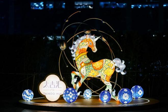 “马”上打卡大湾区地标商圈，解锁传统融合新派的马年仪式感__“马”上打卡大湾区地标商圈，解锁传统融合新派的马年仪式感