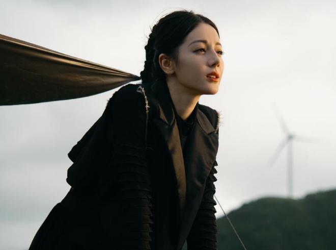 继陈飞宇后，迪丽热巴又要和流量小生合作，这次粉丝却选择支持_继陈飞宇后，迪丽热巴又要和流量小生合作，这次粉丝却选择支持_