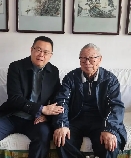 厅领导看望慰问省直文化旅游系统离退休老领导老专家