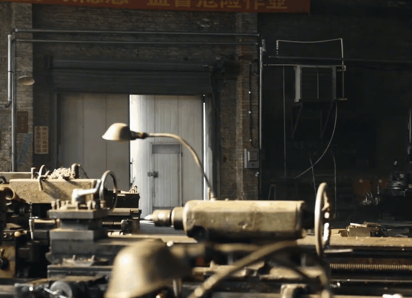 年代剧《岁月有情时》定档央八，能否超《小巷人家》，请拭目以待__年代剧《岁月有情时》定档央八，能否超《小巷人家》，请拭目以待