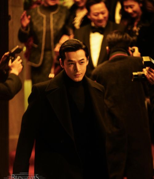 封神部剧集伪装者演技胡歌是谁_伪装者胡歌是什么身份_