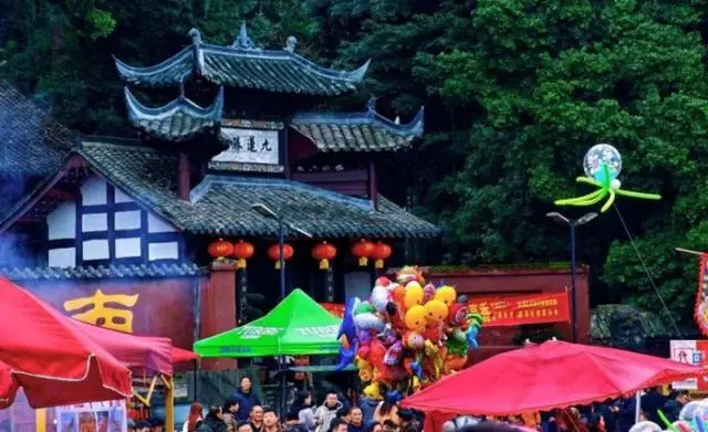 收藏！春节游新津，-键解锁吃住行游购娱全体验__收藏！春节游新津，-键解锁吃住行游购娱全体验