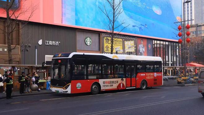 深夜种草淘宝是正品吗_何炅受攻是何炅的侄子_