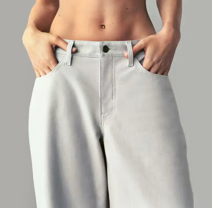 街拍商场丰满白裤肥臀__拉风裤搭配图片