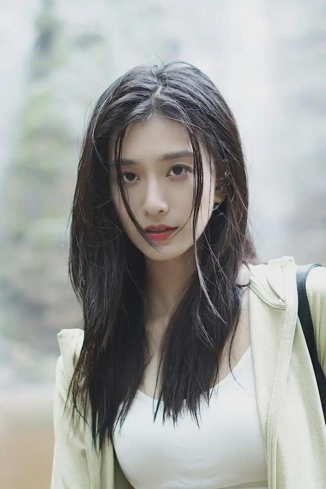 蒙美女眼睛__蒙眼美女头像