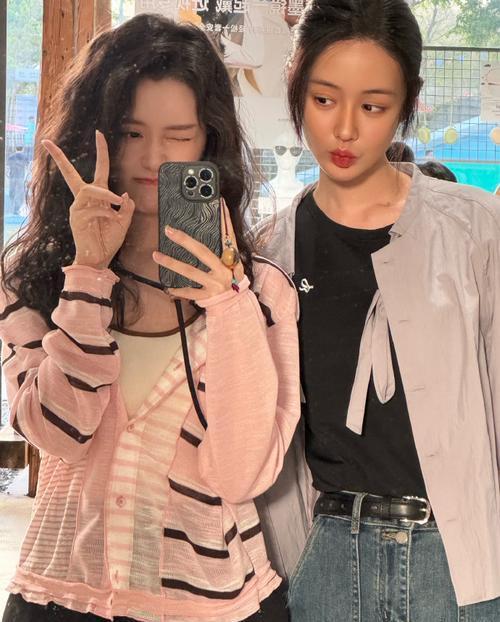 蒙美女眼睛__蒙眼美女头像