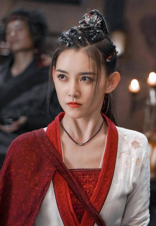 蒙美女眼睛__蒙眼美女头像