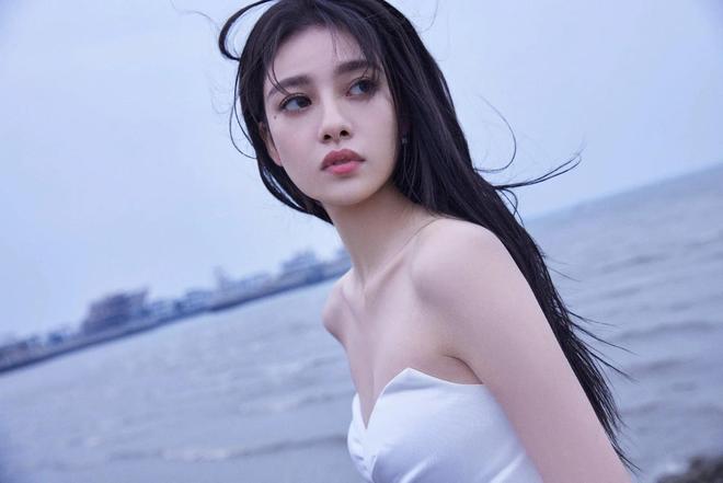 蒙眼美女头像_蒙美女眼睛_