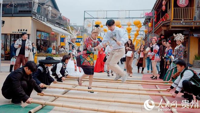 贵州浪漫花海在哪里__贵州浪漫的地方