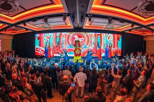 _江天长孙无垢_一款开飞船的游戏