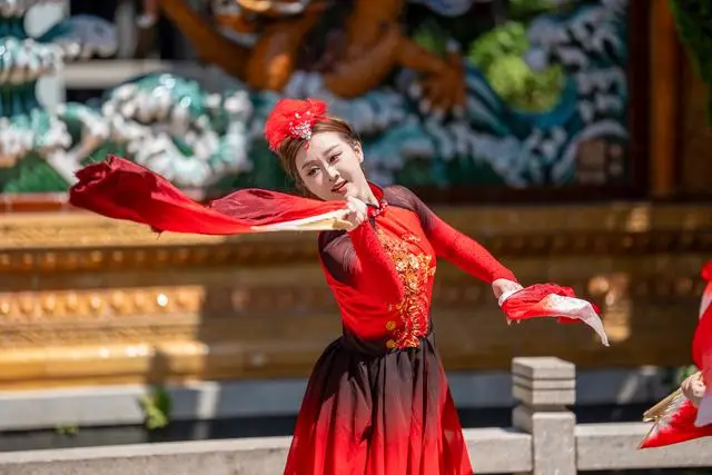 江天长孙无垢_一款开飞船的游戏_