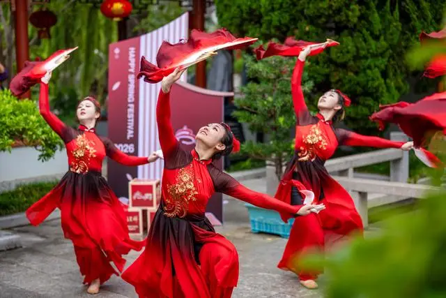 江天长孙无垢_一款开飞船的游戏_