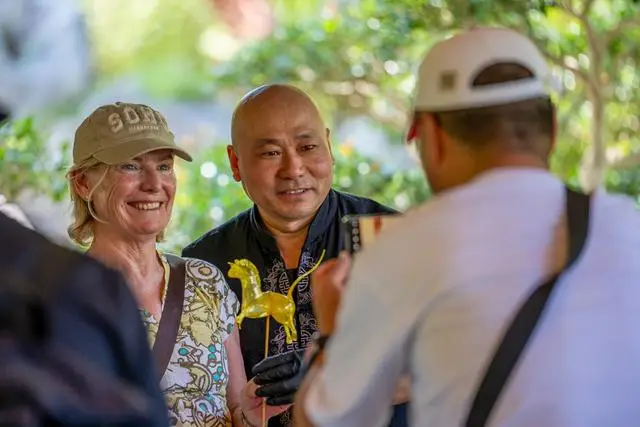 _江天长孙无垢_一款开飞船的游戏