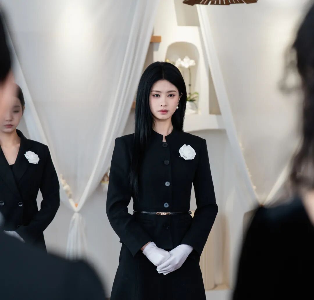 霸道总裁爱上什么_霸道总裁爱上的小说_