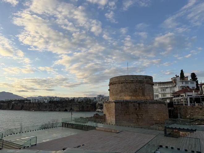 土耳其安塔利亚酒店_土耳其安塔利亚旅游景点_