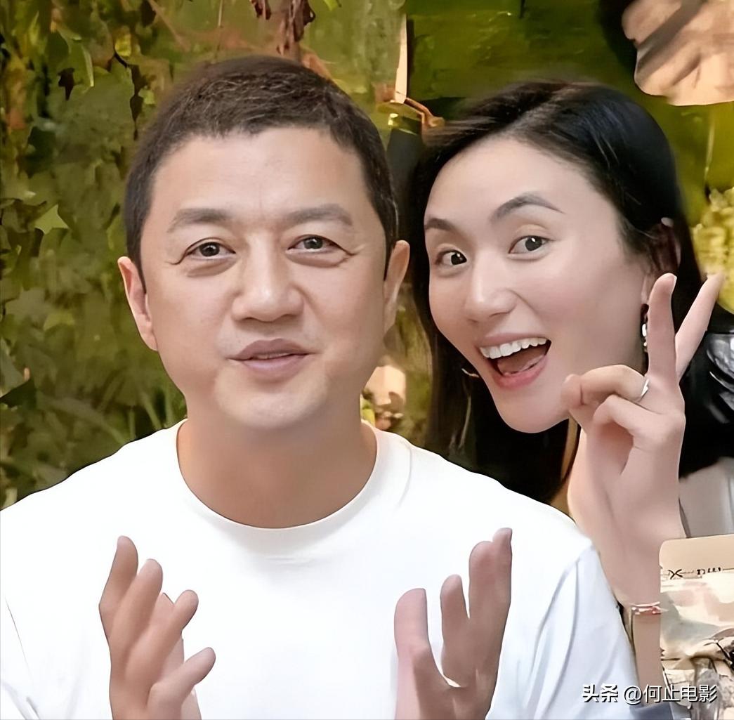 _李亚鹏女儿李嫣照片兔唇图片_李亚鹏晒李嫣近照