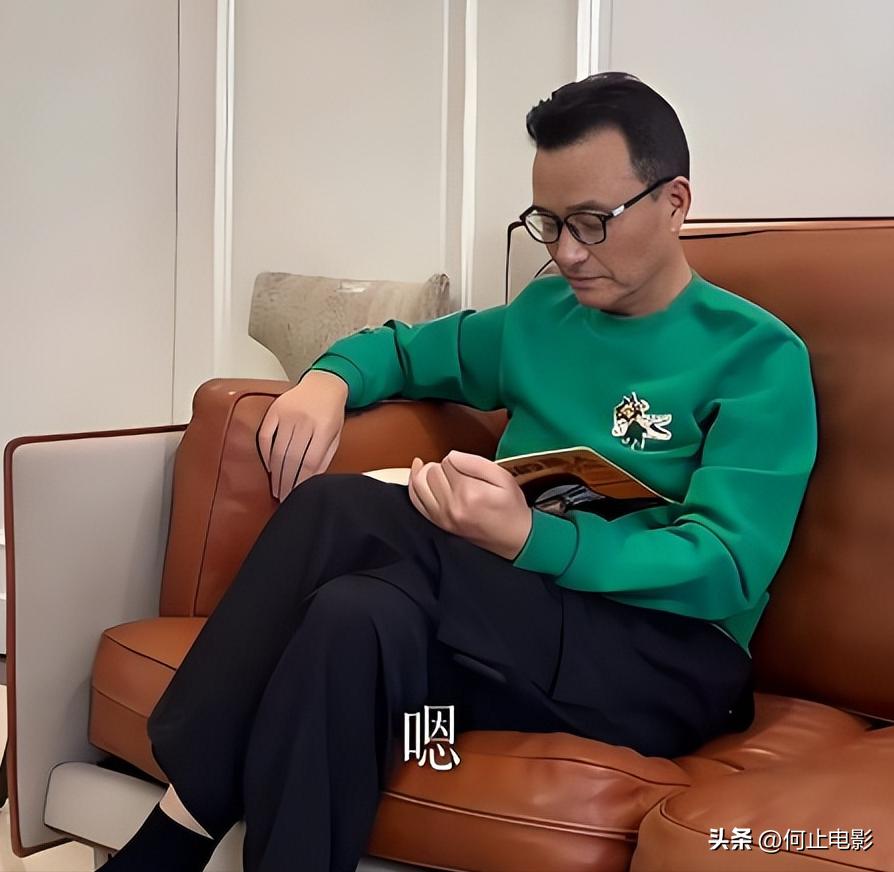 _李亚鹏女儿李嫣照片兔唇图片_李亚鹏晒李嫣近照