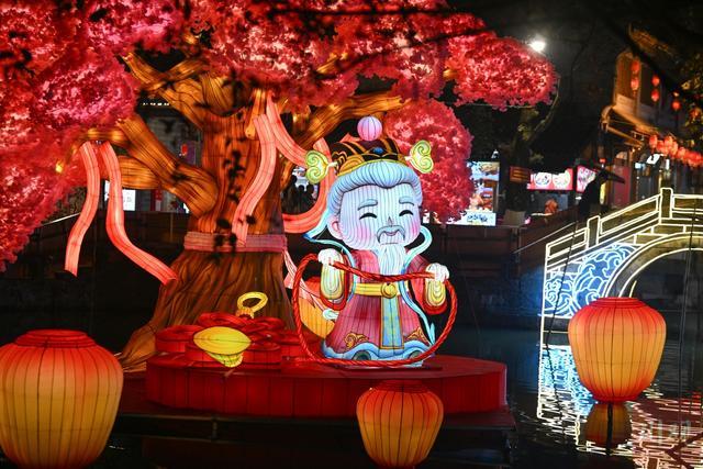 _璀璨盛礼大闸蟹官网_璀璨宴会厅