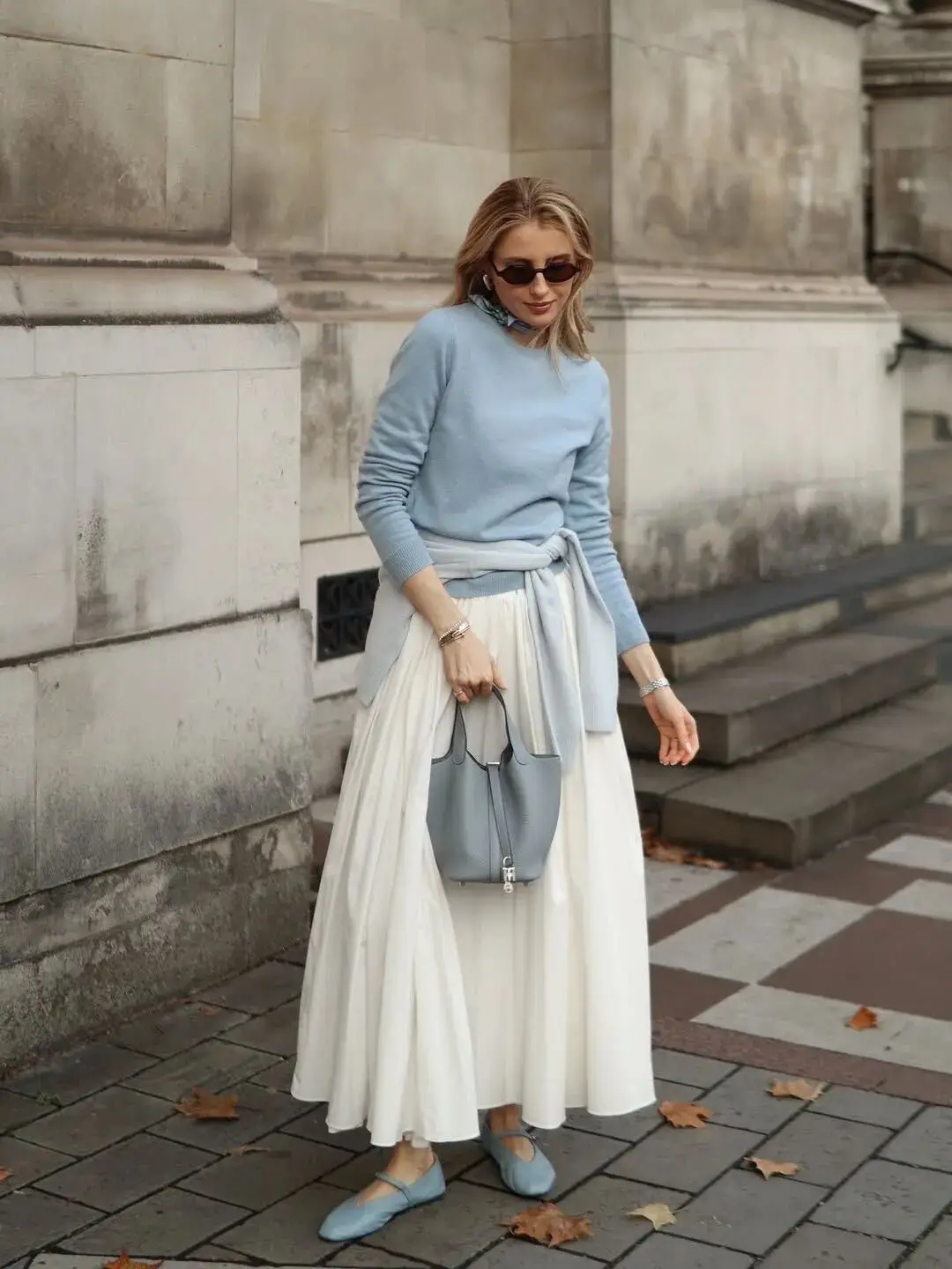 春天长裙子_春天裙装_